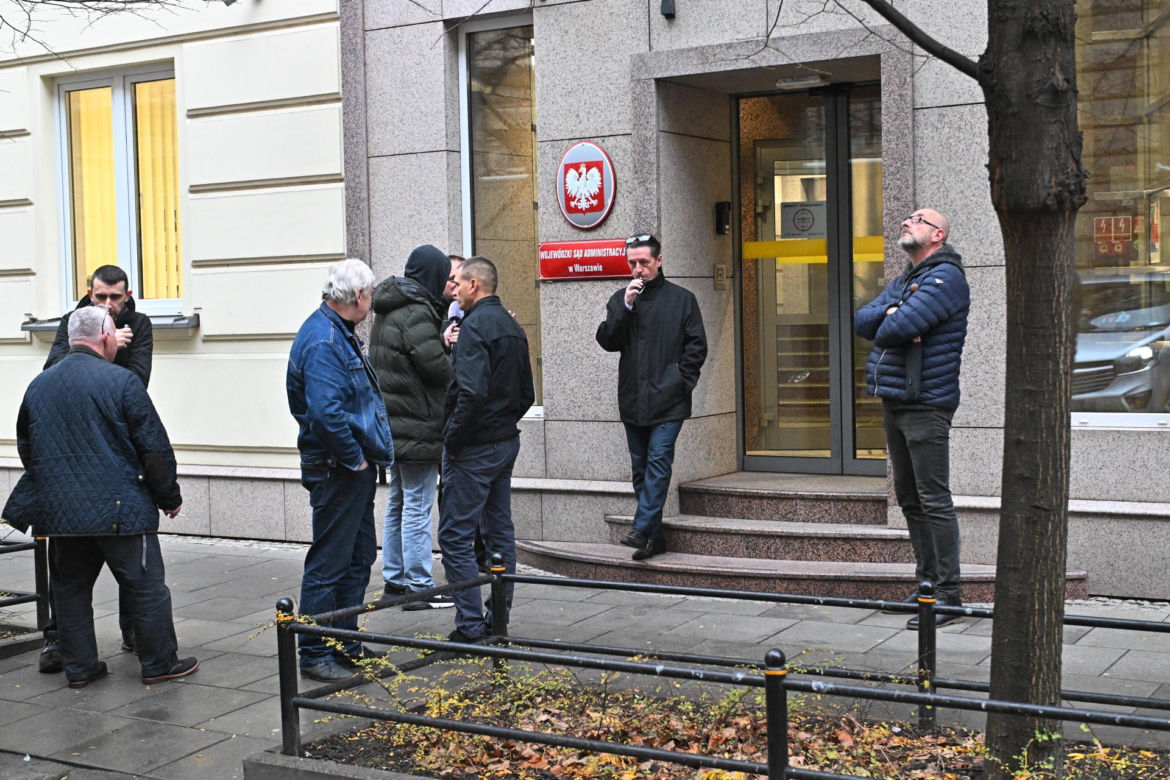 Taksówkarze nie mogą podnieść cen. Radni się nie zgadzają a sąd to podtrzymuje