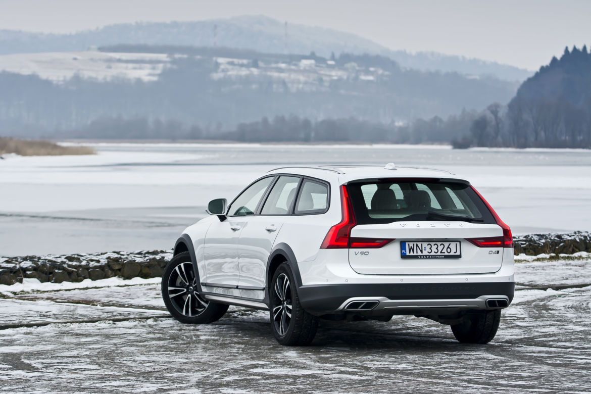 Volvo V90 Cross Country