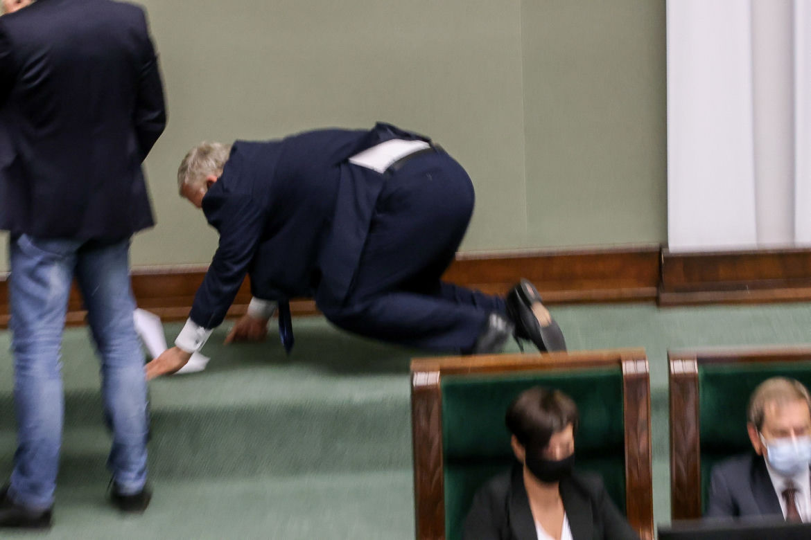 Reasumpcja głosowania w Sejmie Wojna o TVN trwa