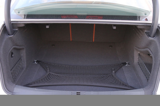 Audi A4 Limousine B9