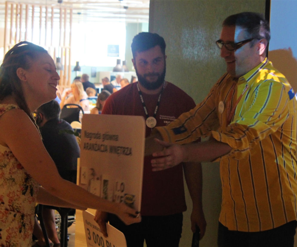 Stowarzyszenie Damy Radę z nagrodą od sieci IKEA