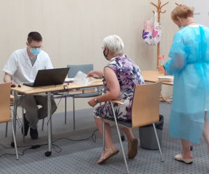 Akcja szczepienia w Urzędzie Marszałkowskim w Toruniu