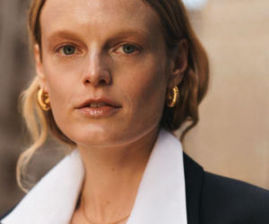 Minimalizm w makijażu na wyciągnięcie ręki: Merit debiutuje w polskiej Sephorze!