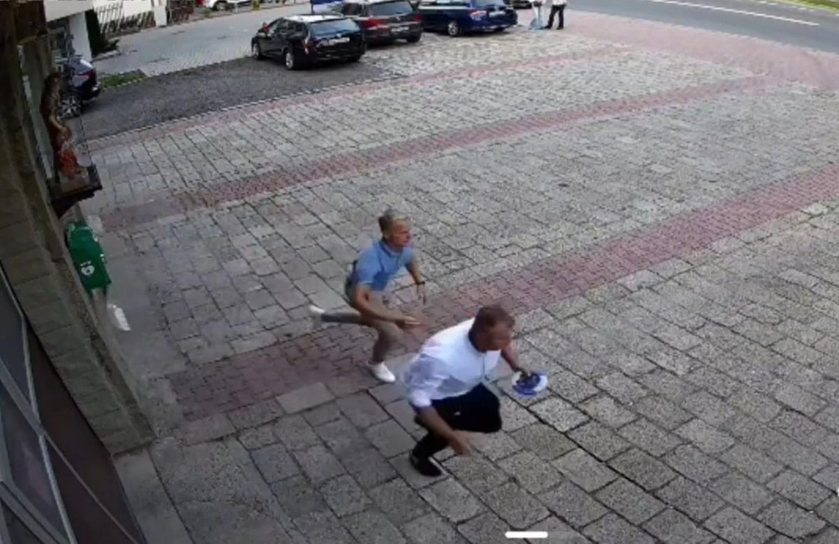 Tragedia w Szczyrku. Młody mężczyzna zmarł nagle przy remizie OSP