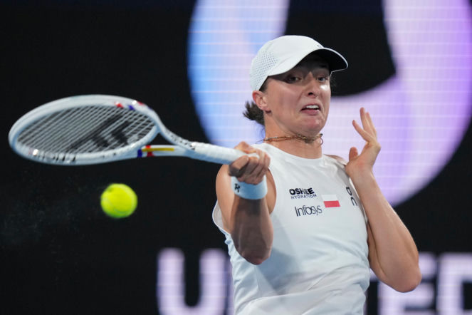 Iga Świątek - Belinda Bencic RELACJA NA ŻYWO i wynik meczu Polska - Szwajcaria w United Cup