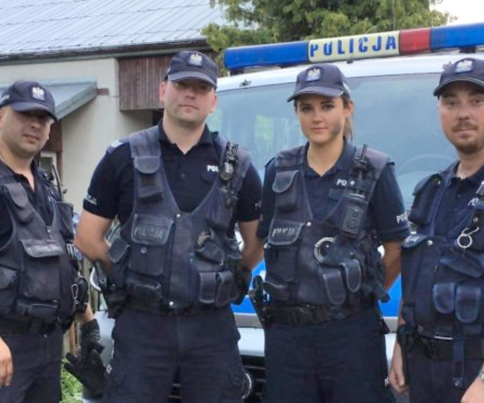 Policjanci ugasili pożar