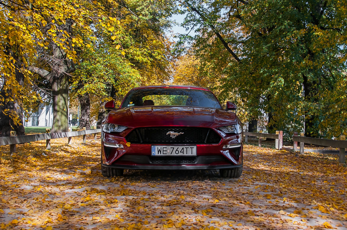 Ford Mustang GT Fastback 5.0 V8 450 KM