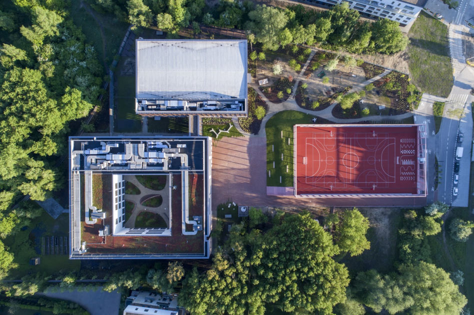 Grand Prix Nagrody Architektonicznej Prezydenta Warszawy 2021 dla podstawówki na Wilanowie