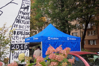 Nowy mural w Krakowie na cześć Andrzeja Wajdy. Żona reżysera nie kryje zachwytu