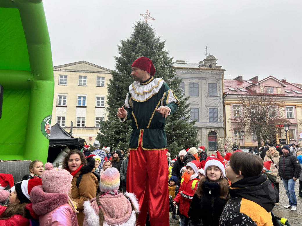Mikołajki na Placu Wolności w Koninie