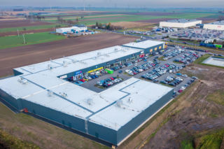 To już 5. Smart Park uruchomiony w 2025 roku – tym razem w Namysłowie. Park handlowy dopiero wystartował, a inwestor już zapowiada jego rozbudowę