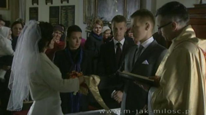 M jak miłość odc. 725. Ślub Kingi (Katarzyna Cichopek) i Piotrka (Marcin Mroczek)