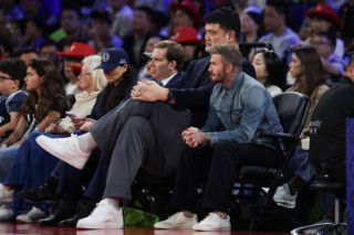 David Beckham na meczu koszykówki w Chinach