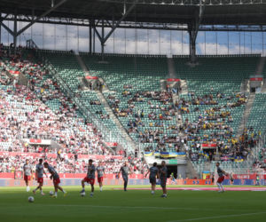 Polska - Ukraina. Tłumy kibiców na trybunach. Znajdź się na zdjęciu!