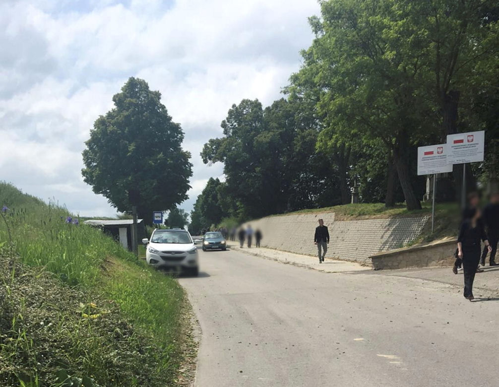 Pogrzeb 18-letniej Kasi. Nastolatka zginęła tragicznie wracając z wesela