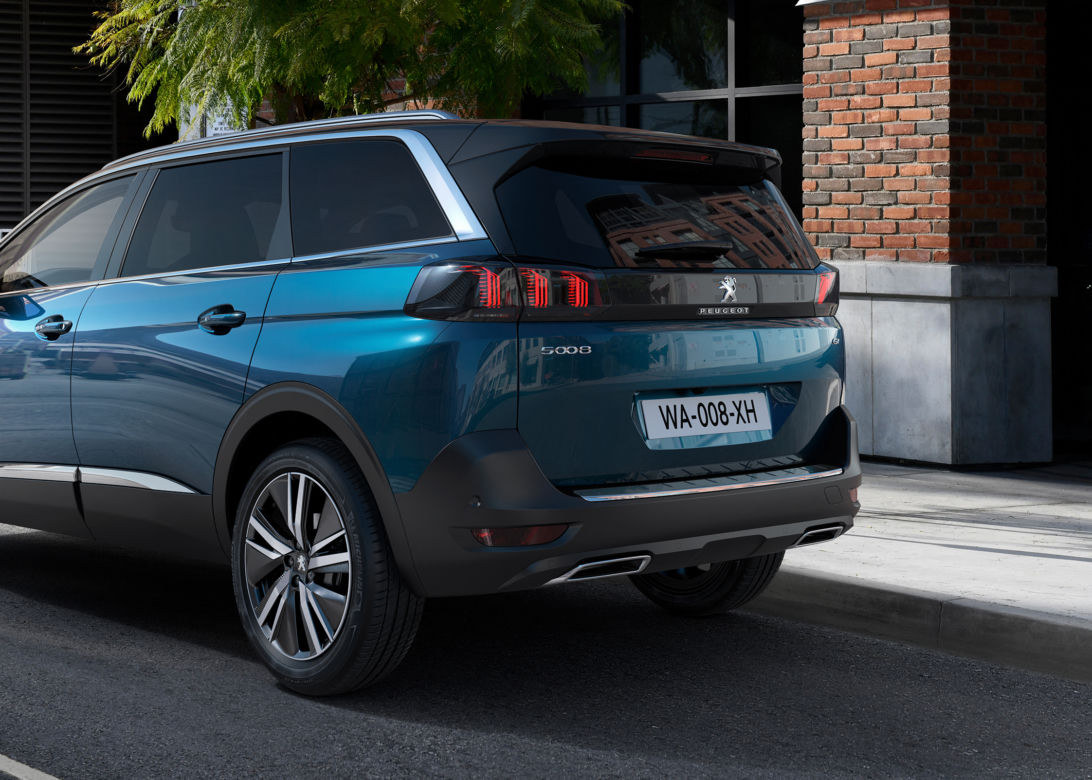 Peugeot 5008 po liftingu (2021)
