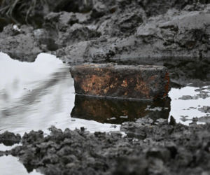 Awaria rurociągu tuż przy granicy z Polską