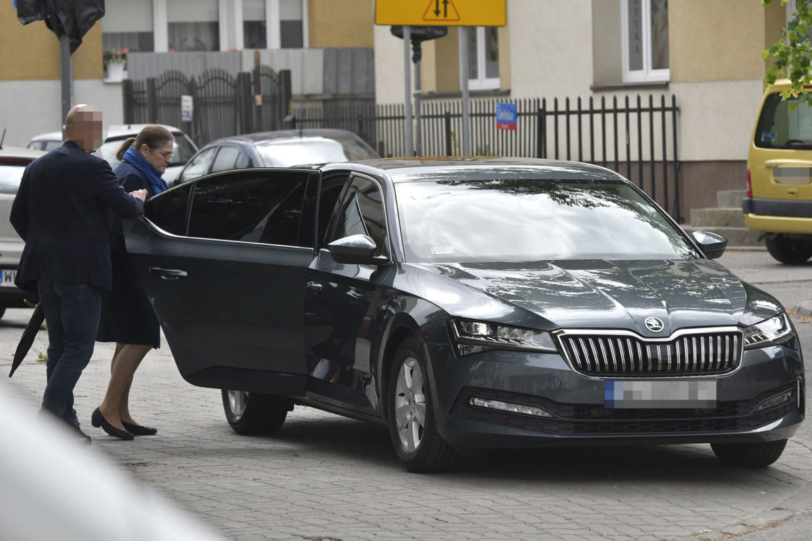 Pawłowicz modli się z ochroniarzem