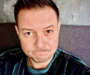 Tak dziś wygląda Bartek Wrona