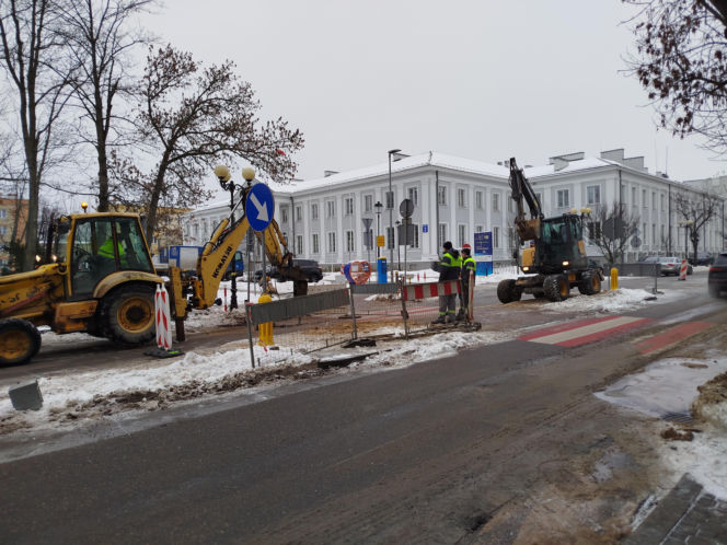 Awaria wodociągu przy ul. Piłsudskiego w Siedlcach