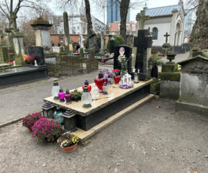 Tak wygląda grób Violetty Villas. Szok, co się na nim znalazło