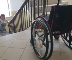 Biskupiec. Te schody to nasza tortura