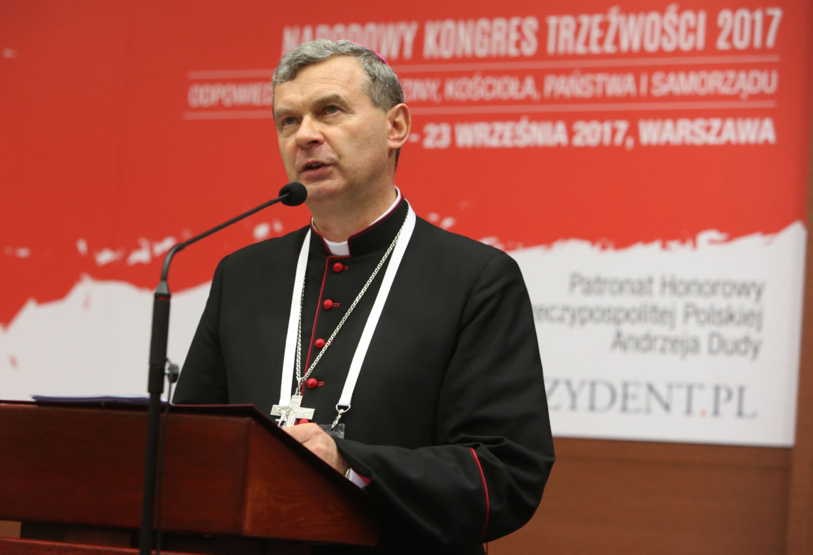 Biskup Tadeusz Bronakowski