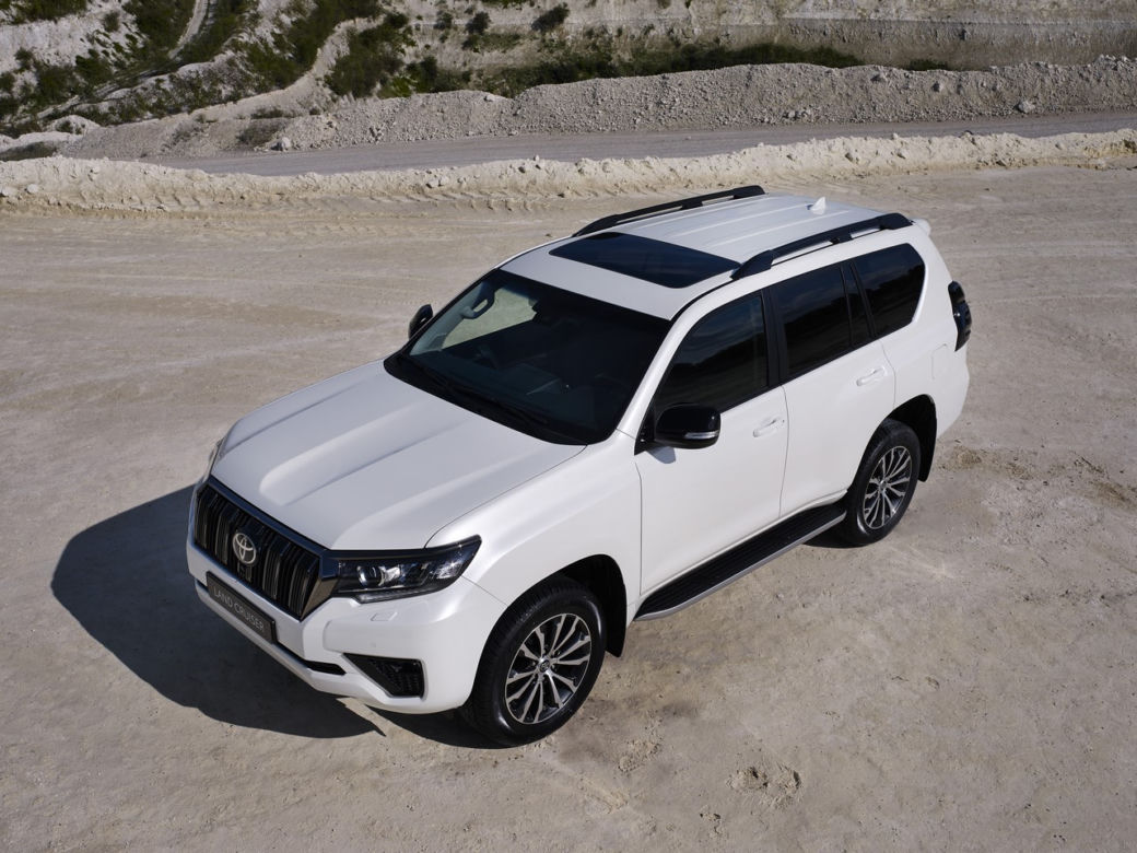 2020 Toyota Land Cruiser 
