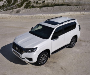 2020 Toyota Land Cruiser 