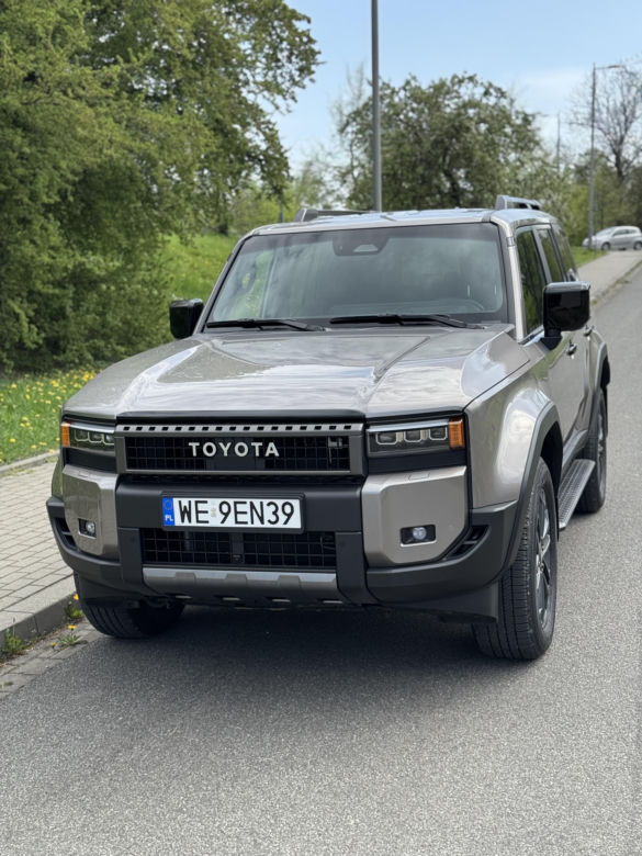 Land Cruiser 250
