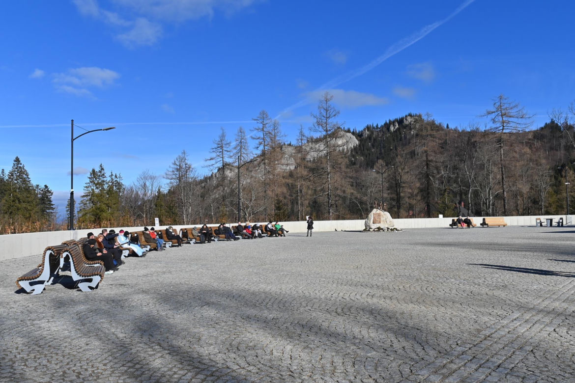 Zakopane. Centrum przesiadkowe w Kuźnicach. Słynna "patelnia"