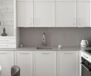  75-metrowe mieszkanie w stylu modern classic