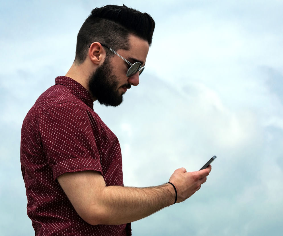 Życzenia IMIENINOWE. Idealne na SMS-a. Krótkie, zabawne, tradycyjne