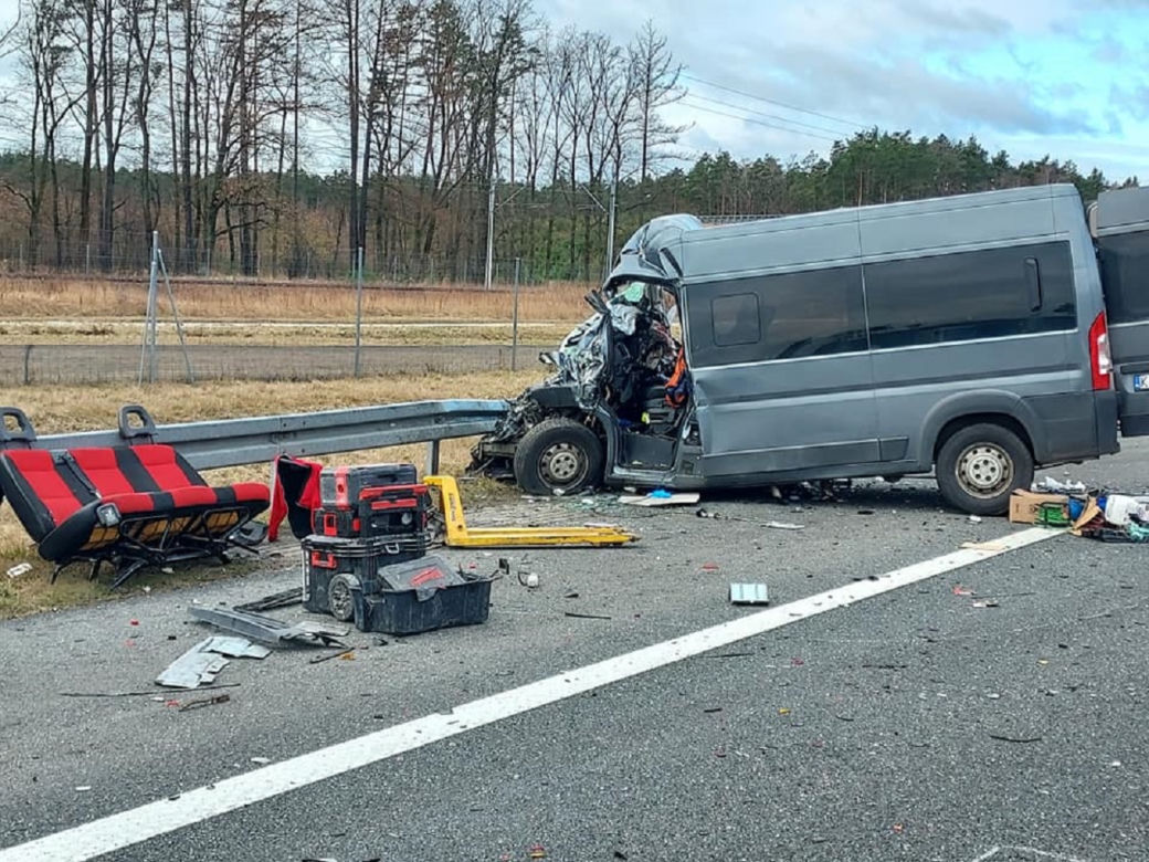 Tragedia w Małopolsce. W koszmarnym wypadku busa zginęły 4 osoby