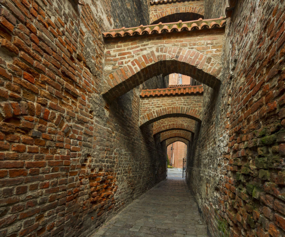 Najpiękniejsza uliczka w woj. warmińsko-mazurskim. Powstała w średniowieczu