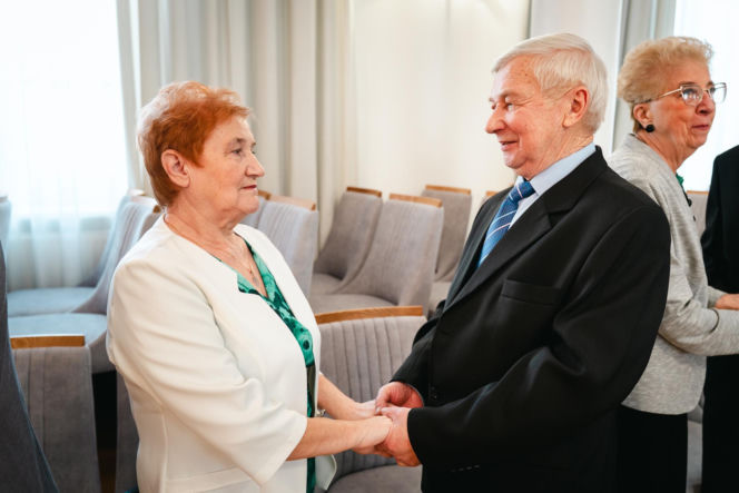 Złoty Gody par małżeńskich w Siedlcach - wręczenie pamiątkowych medali
