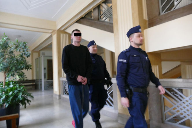 Michała jest inwalidą, bo kolega skatował go nożycami i łopatą. „Mam dziurę w czaszce”