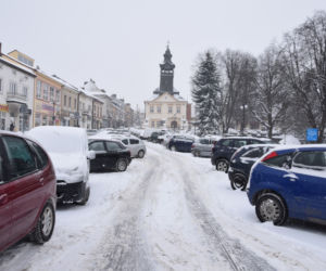 Zima nie odpuszcza. Pogodowy armagedon w podkarpackich miastach [ZDJĘCIA]