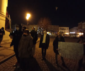 Strajk kobiet na rynku w Lesznie 
