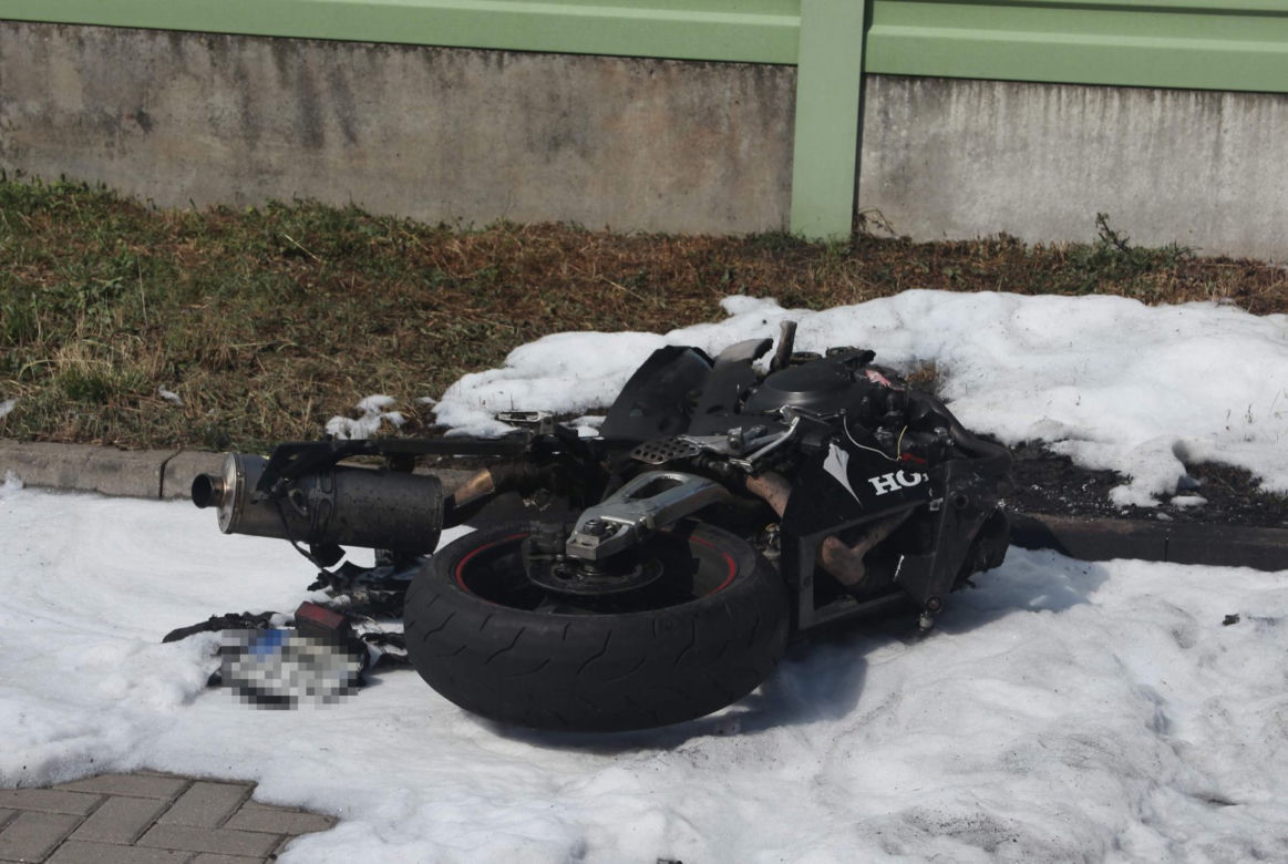 Motocyklista zginął na miejscu. Potworny wypadek w Siedlcach