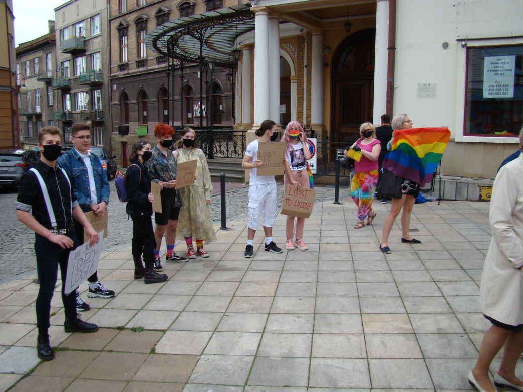LGBT to nie ideologia - protest podczas wizyty Beaty Szydło
