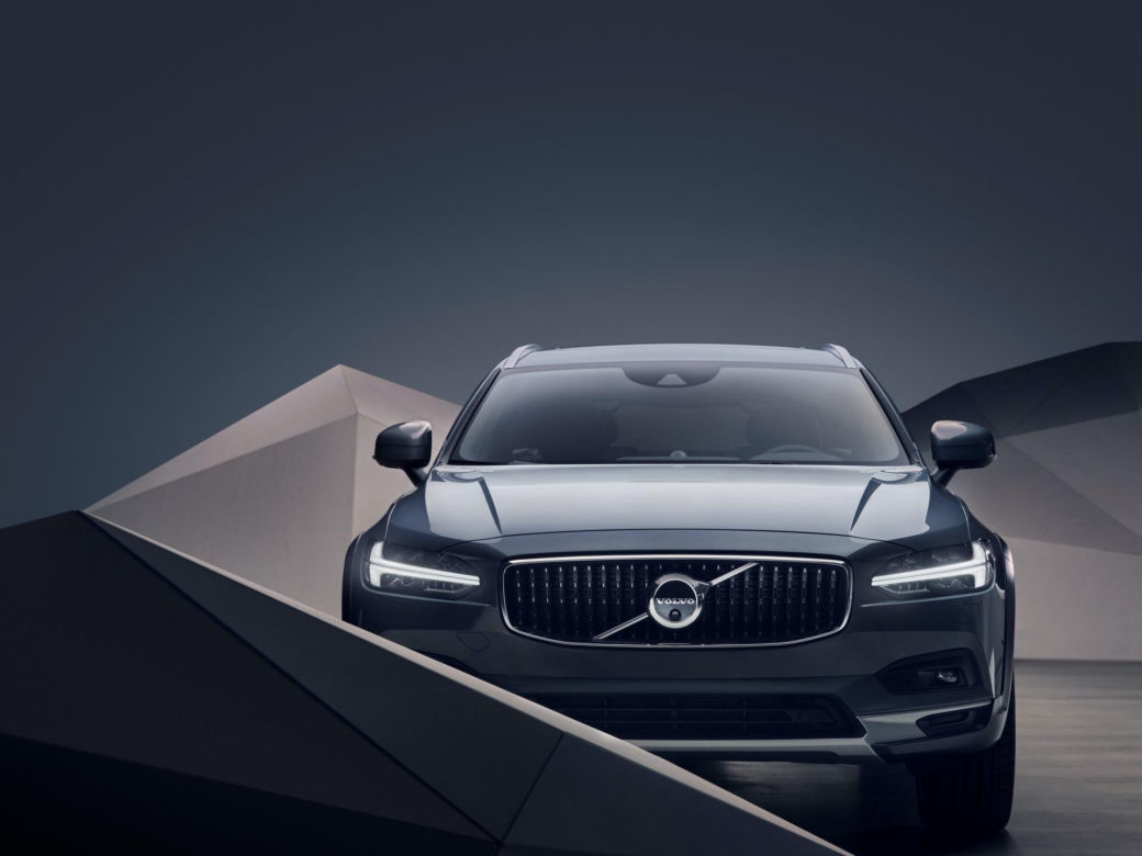 2020 Volvo V90 