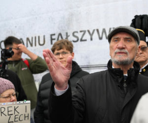 Obchody miesięcznicy katastrofy smoleńskiej
