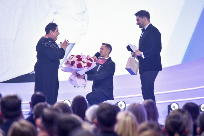 Gawryluk jak księżniczka, Ostrowska niczym femme fatale i szczuplutka Pazura. Tłum gwiazd na wielkiej gali