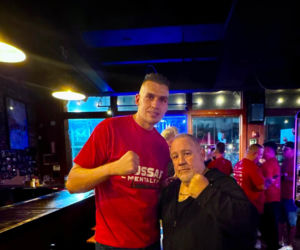 Damian Knyba posłał na deski Andy’ego Ruiza Jr. w Newark