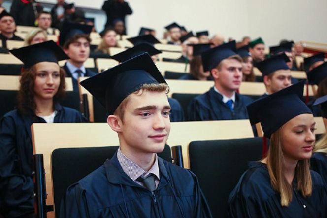 Kierunki studiów, po których NIE znajdziesz pracy!