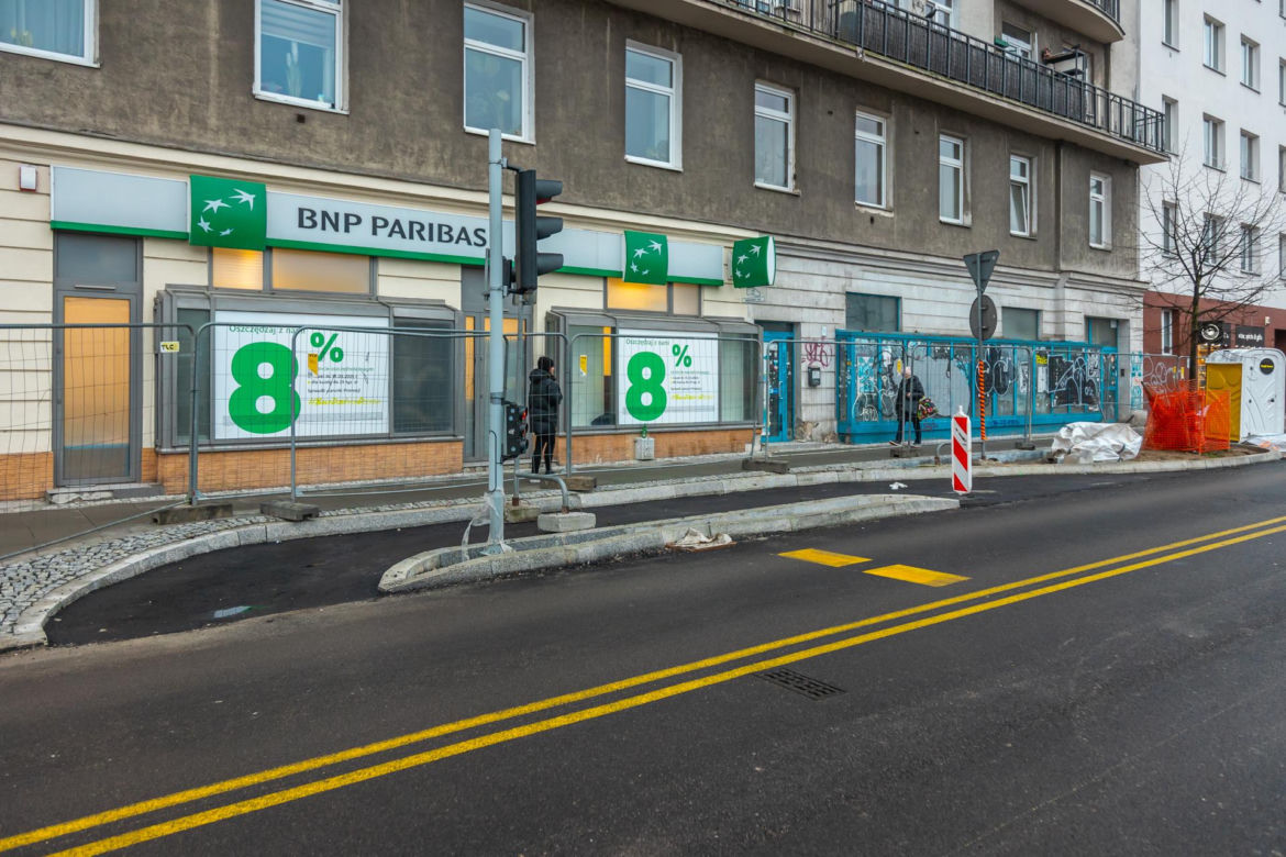 Budowa tramwaju na Rakowieckiej w Warszawie w styczniu 2025 r.