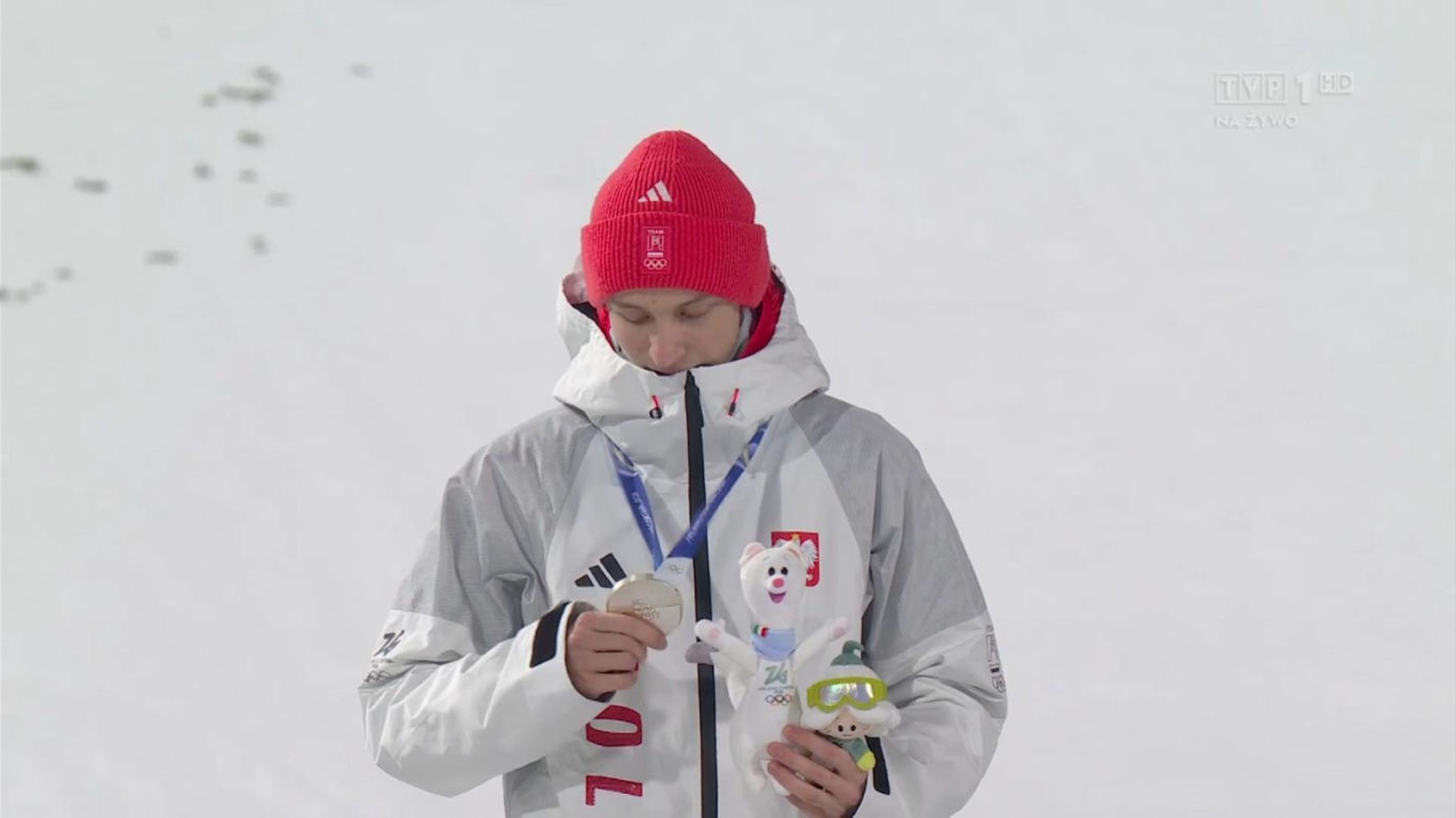 Kacper Tomasiak odebrał medal IO