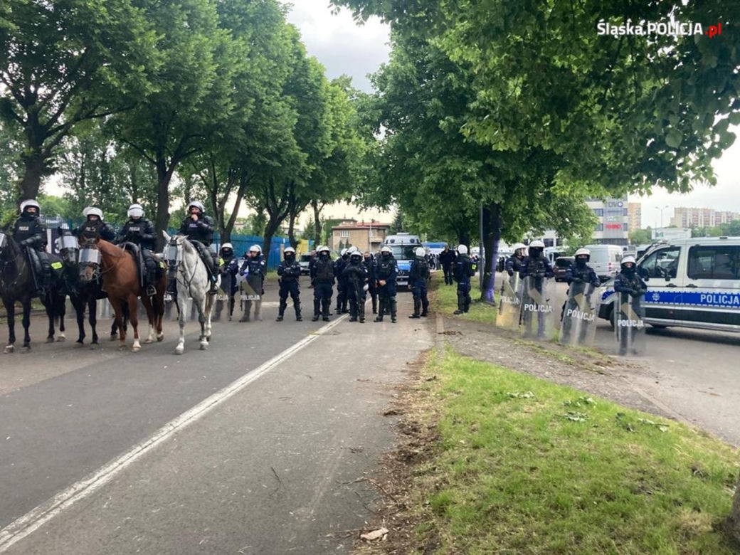 Ruch Chorzów świętuje. Kibice trafili do aresztu