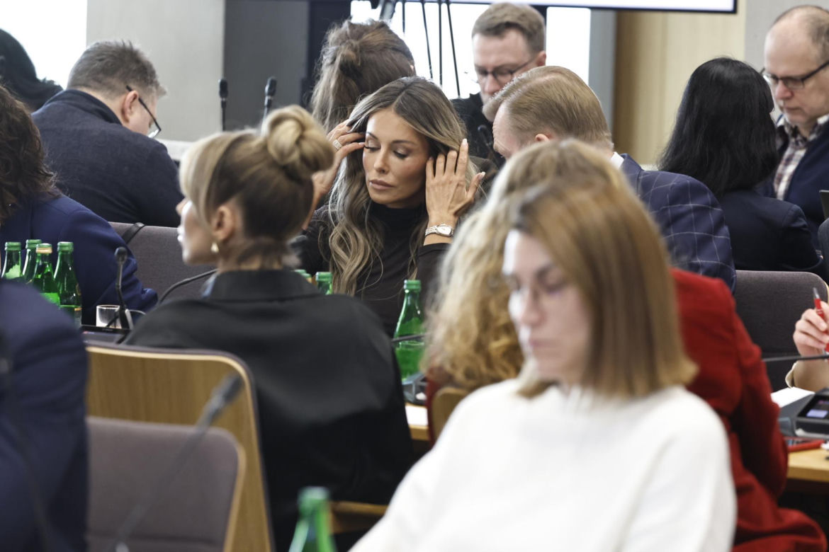 Niebywałe, do czego poseł PiS porównał strzelanie petardami. Doda aż złapała się za głowę! Szok